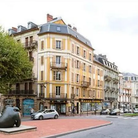 85 M2, Calme , Parking, Centre Apartamento